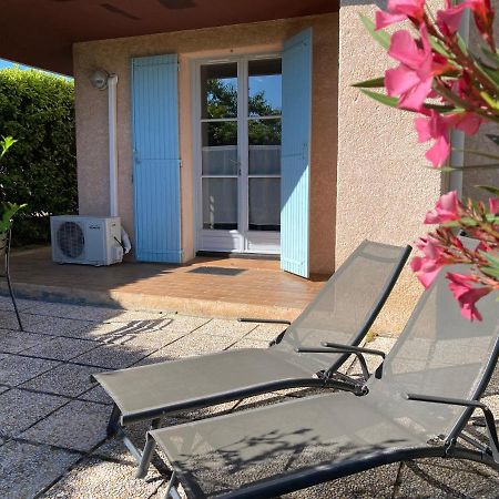 Gréoux-les-Bains T2 Classe 2* Calme Au Coeur Du Village Provencale מראה חיצוני תמונה
